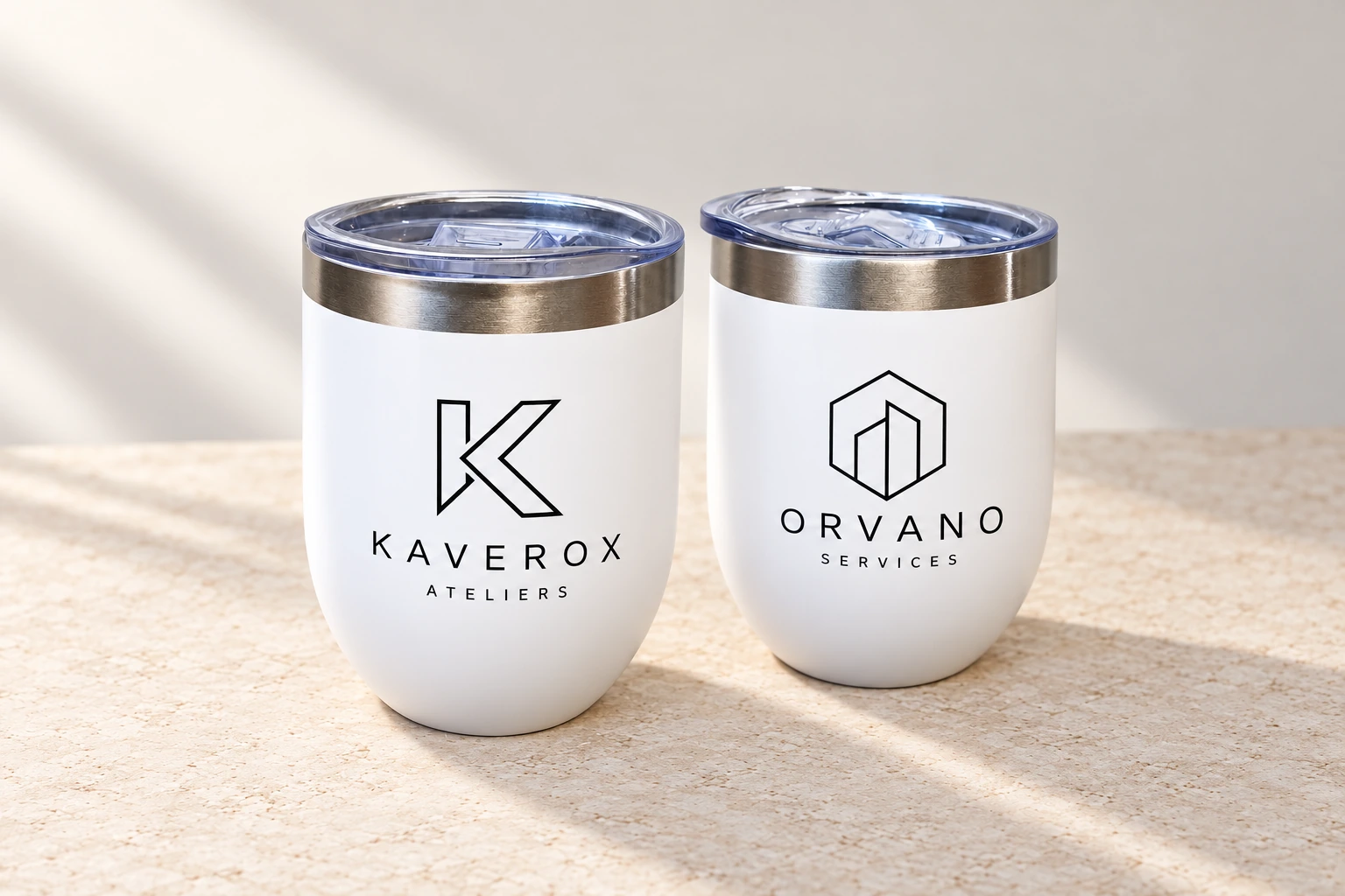 Aperçus de mugs isothermes blancs de 35 cl personnalisés avec des noms d’entreprises fictifs